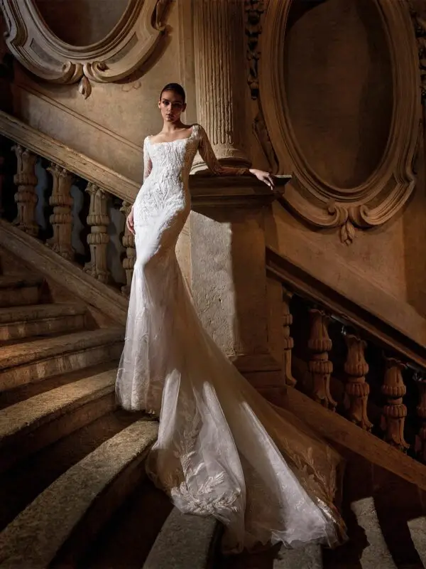 Pronovias Ametrine