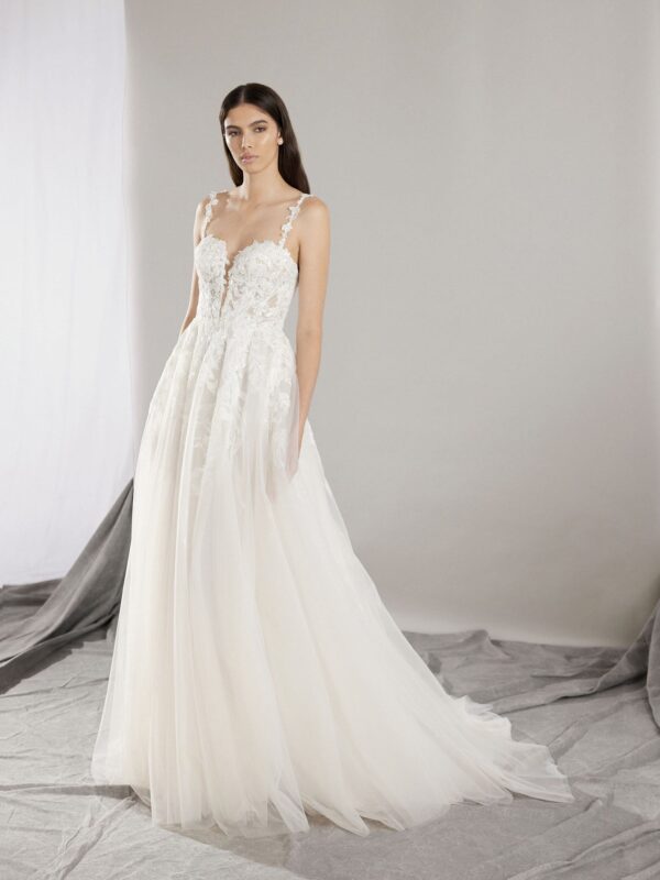 Pronovias Imre